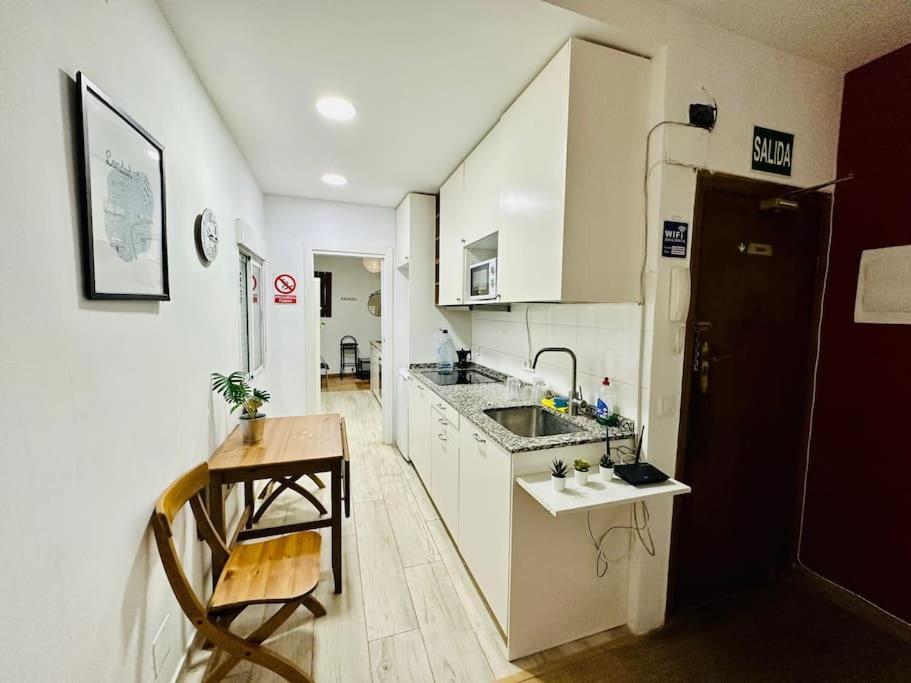 Punta Me Rooms In The Best Location Of Madrid Downtown Eksteriør bilde